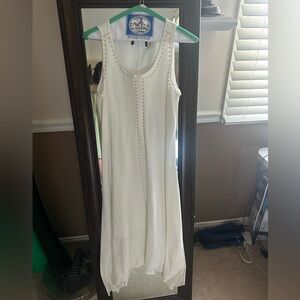 White linen sleeveless and lined long maxi 14 inches pit to pit14" 42" length